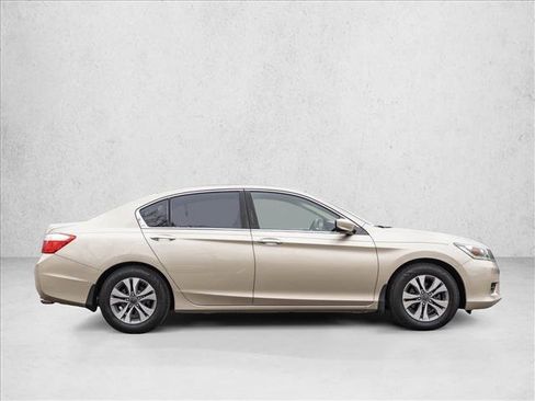 Used 2014 Honda Accord LX image 4