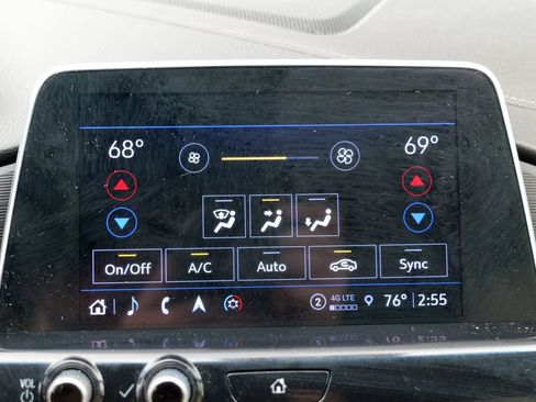 Used 2024 Cadillac CT4 Luxury w/ Sun And Sound Package AWD/4WD image 55