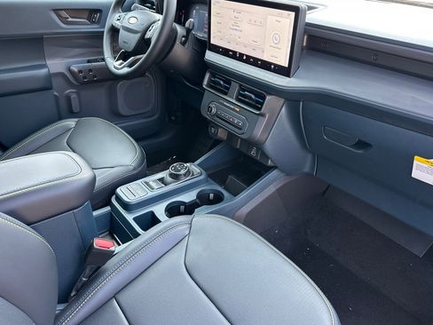 New 2025 Ford Maverick Lobo image 14