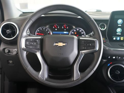 Used 2024 Chevrolet Blazer LT w/ Convenience Package FWD image 12