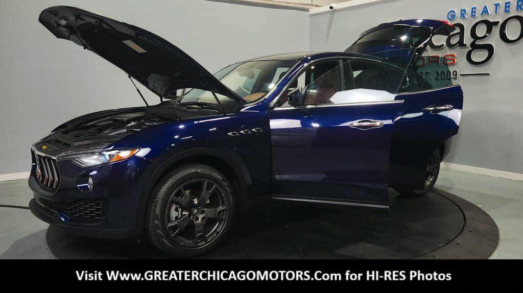 Used 2018 Maserati Levante AWD/4WD image 17
