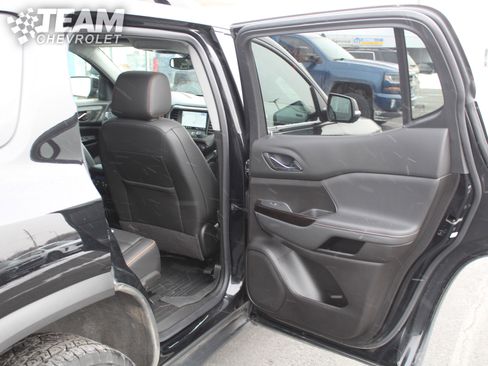 Certified 2023 GMC Acadia AT4 w/ Technology Package image 25