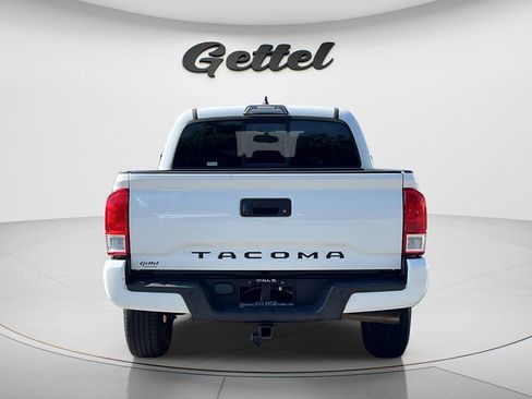 Used 2017 Toyota Tacoma SR RWD image 6
