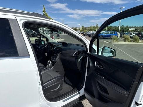 Used 2016 Buick Encore AWD image 17