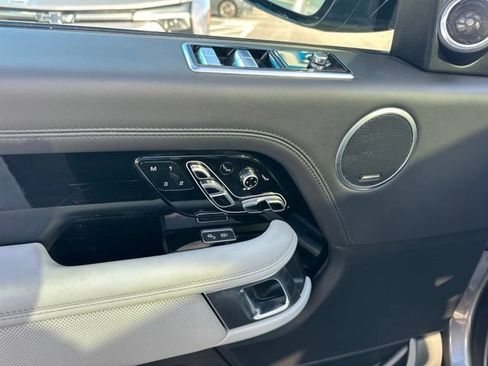 Used 2018 Land Rover Range Rover SV Autobiography Dynamic AWD/4WD image 13