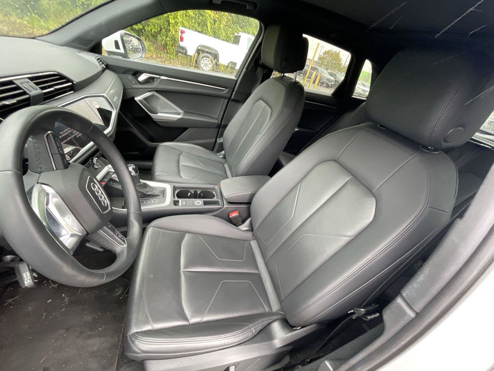 Used 2025 Audi Q3 2.0T Premium AWD/4WD image 14