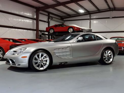 Used 2006 Mercedes-Benz SLR image 18