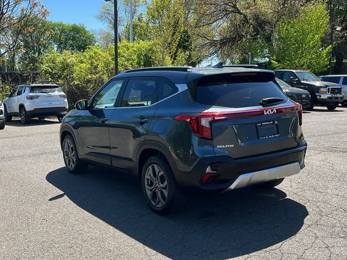 Used 2024 Kia Seltos S AWD/4WD image 4