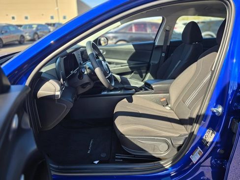 Certified 2023 Hyundai Elantra SEL image 14