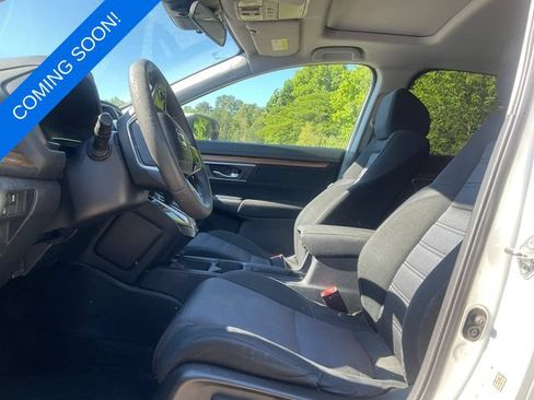 Used 2018 Honda CR-V EX image 3