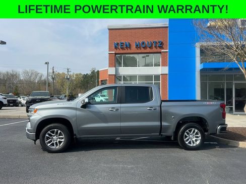 Used 2023 Chevrolet Silverado 1500 LT AWD/4WD image 2