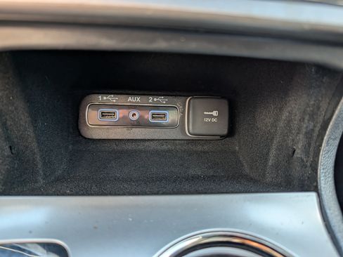 Used 2021 Jeep Grand Cherokee High Altitude AWD/4WD image 32