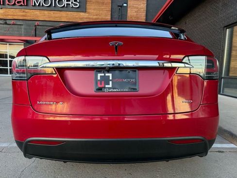 Used 2016 Tesla Model X 75D image 16