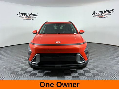Used 2025 Hyundai Kona SEL image 5