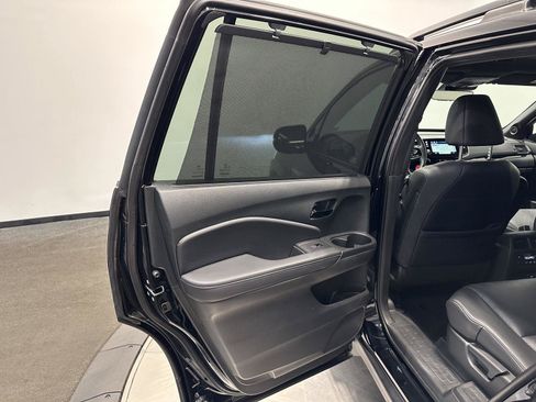 Certified 2023 Honda Passport Elite image 25