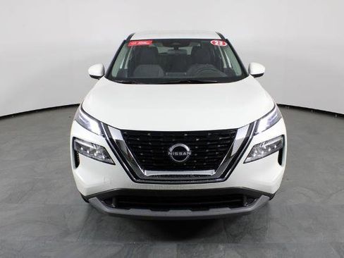 Certified 2023 Nissan Rogue SV image 14