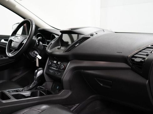 Certified 2018 Ford Escape SEL FWD image 23