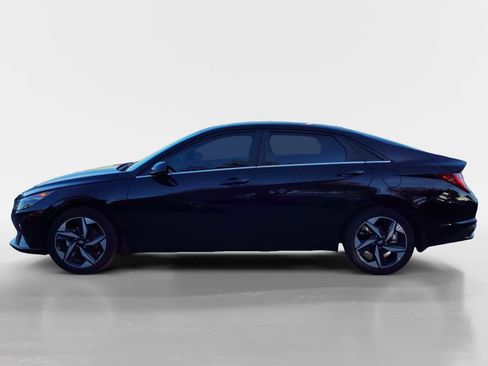 Certified 2023 Hyundai Elantra Limited image 10