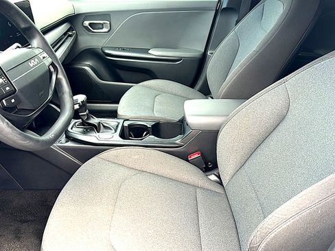Used 2025 Kia K4 FWD image 13