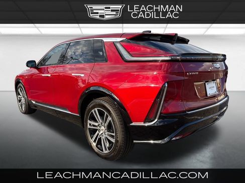 New 2025 Cadillac Lyriq Premium Luxury w/ LPO, Floor Liner Package image 6