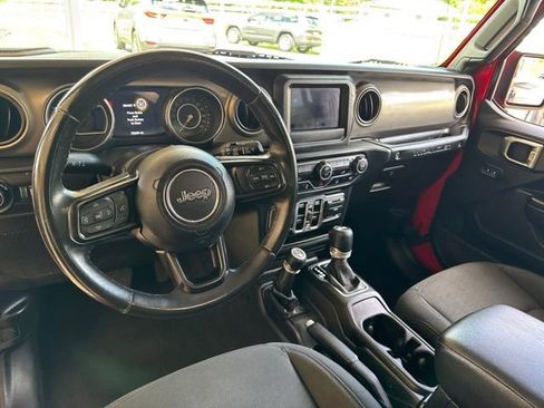 Used 2019 Jeep Wrangler Unlimited Sport S AWD/4WD image 15