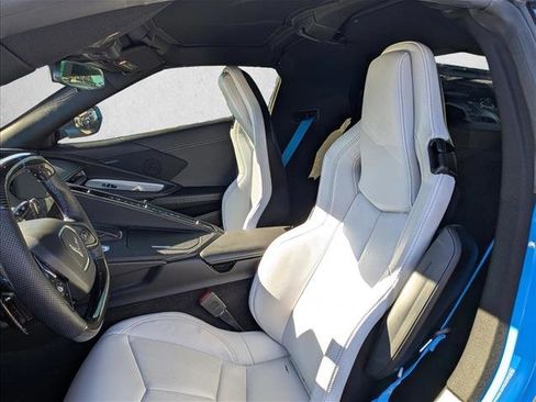 Used 2022 Chevrolet Corvette Stingray Coupe w/ 1LT image 17