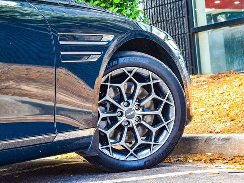 Used 2022 Genesis G80 2.5T w/ Prestige Package image 18