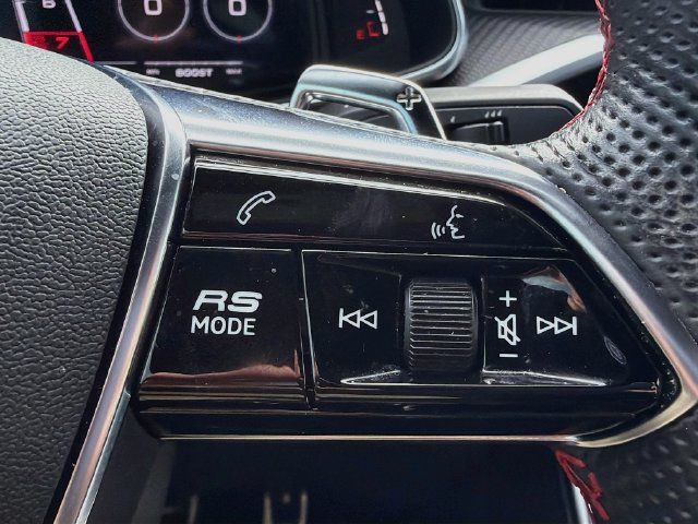 Used 2021 Audi RS 7 Sportback w/ Carbon Optic Package AWD/4WD image 39