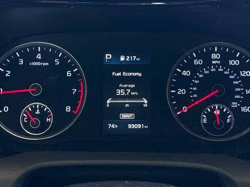 Used 2022 Kia K5 LXS FWD image 11