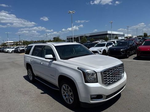 Used 2018 GMC Yukon Denali w/ Open Road Package AWD/4WD image 5