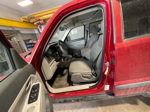 Used 2008 Jeep Liberty Sport w/ Popular Equipment Group image 19