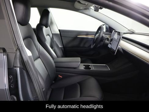 Used 2022 Tesla Model 3 Long Range AWD/4WD image 10