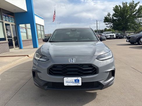 Used 2026 Honda HR-V Sport image 2