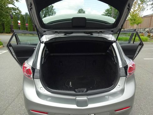 Used 2013 MAZDA MAZDA3 i Touring FWD image 13