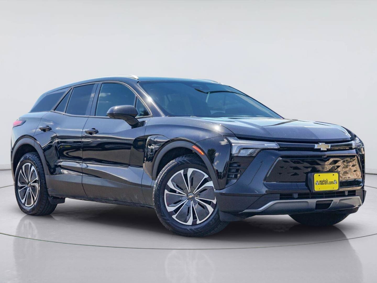 Used 2024 Chevrolet Blazer EV LT AWD/4WD image 1