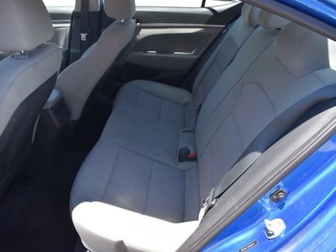 Used 2017 Hyundai Elantra SE FWD image 20
