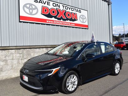 Used 2025 Toyota Corolla XLE