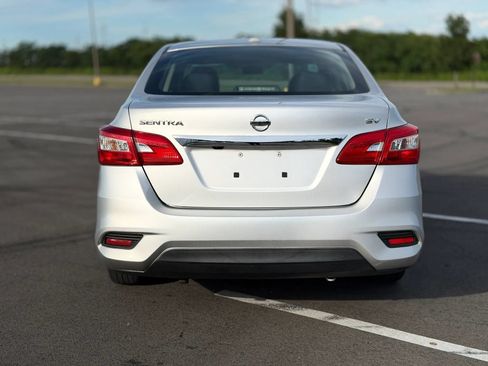 Used 2017 Nissan Sentra SV FWD image 4