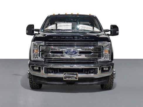 Used 2017 Ford F350 Lariat w/ Lariat Ultimate Package image 3