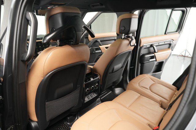 Used 2026 Land Rover Defender 110 X-Dynamic SE AWD/4WD image 53
