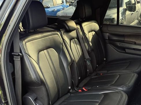 Used 2021 Ford Expedition Max Limited AWD/4WD image 30