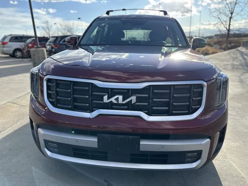 Used 2024 Kia Telluride SX w/ Towing Package image 7