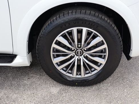 Used 2022 Nissan Armada SL RWD image 11