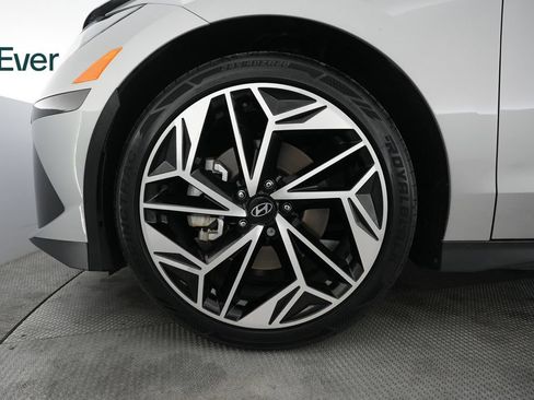 Used 2023 Hyundai Ioniq 6 SEL RWD image 19