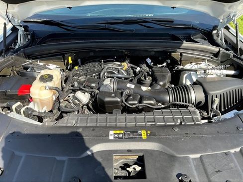 Used 2022 Jeep Grand Cherokee Limited RWD image 9