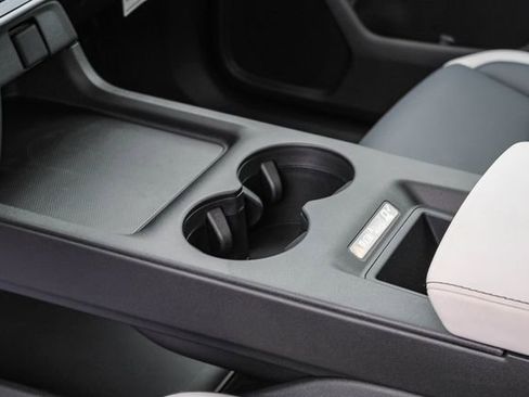 New 2025 Honda Prologue Touring image 23