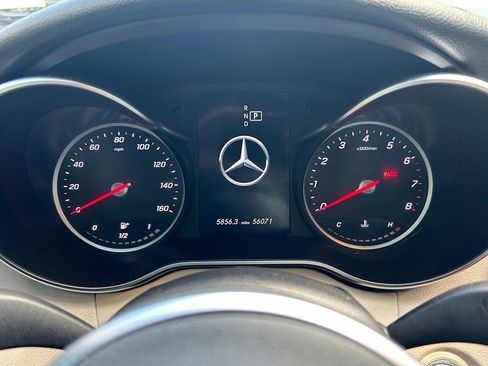 Used 2020 Mercedes-Benz C 300 Sedan image 19