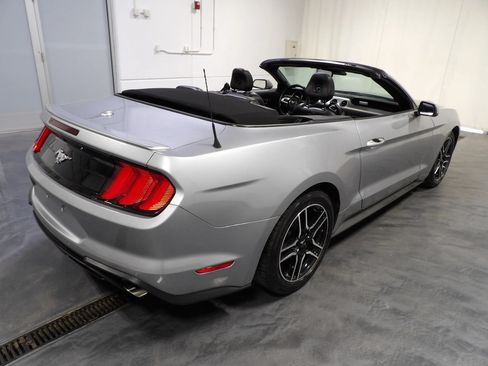 Used 2022 Ford Mustang Premium RWD image 12
