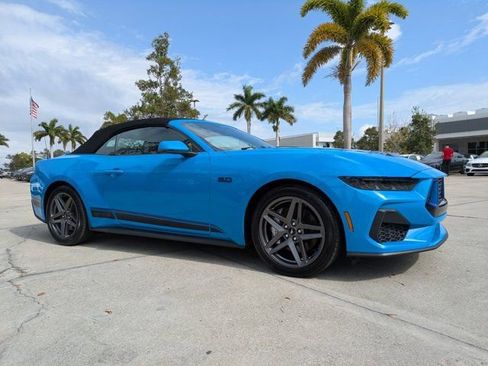 Certified 2025 Ford Mustang GT Premium image 3