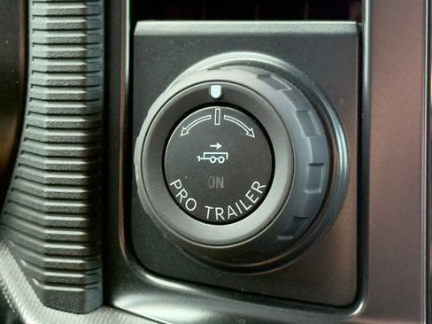 Used 2025 Ford F150 Raptor w/ Equipment Group 803A Raptor R AWD/4WD image 35